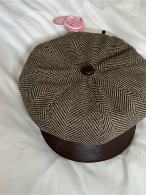 Herringbone Newsboy Cap with Leather Brim